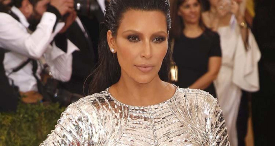 Kim Kardashian cambia de look y copia el corte de pelo de Kendall Jenner