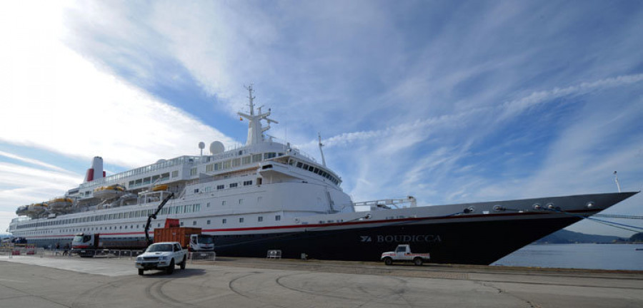 Más de 4.000 turistas visitan Ferrol esta semana a bordo de tres cruceros