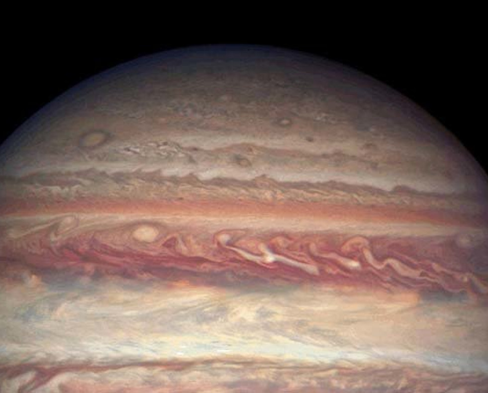 Descubren el origen de los colores de 
los anillos 
de Júpiter