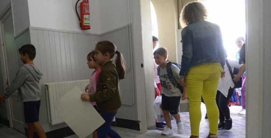 Alrededor de 400 niños de tres años de Ferrol podrán iniciar la escolarización el próximo curso