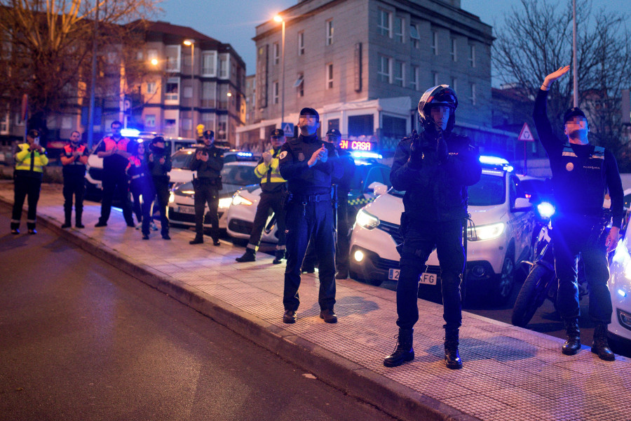 Escupe a gente en una gasolinera de Ourense al grito de "si tengo el coronavirus os contagio a todos"