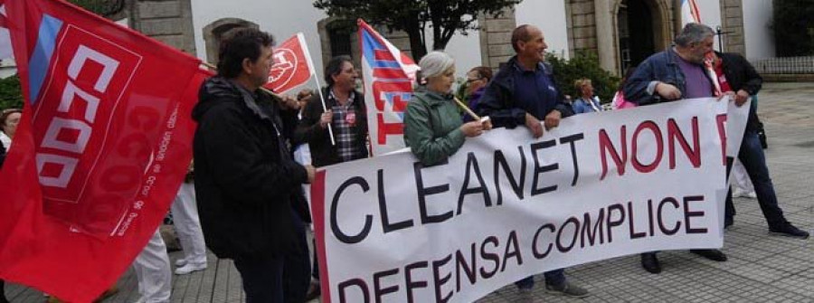 Las trabajadoras de Cleanet denuncian retrasos en el cobro de las nóminas y “dejadez”