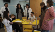 El aula hospitalaria del CHUF inaugura el proyecto educativo y terapéutico “Contos Sanadores Rodantes”