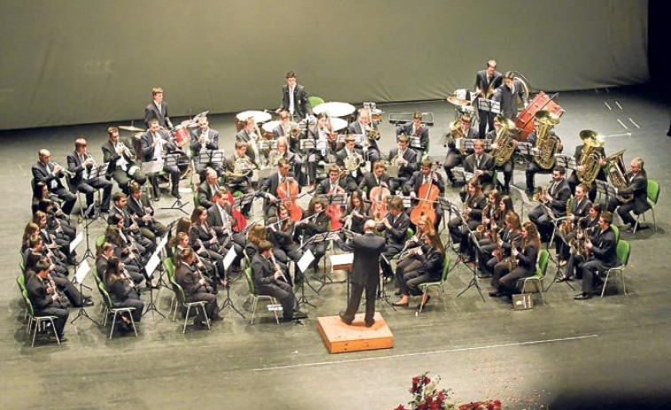 La Xove Banda de Narón llevará la música a las plazas los próximos fines de semana
