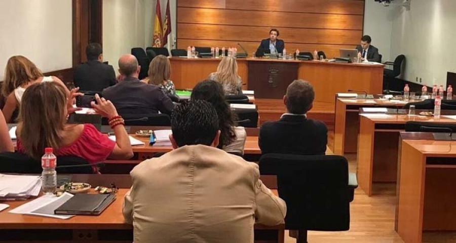 PSOE y Podemos dejan el debate del presupuesto en Castilla La Mancha