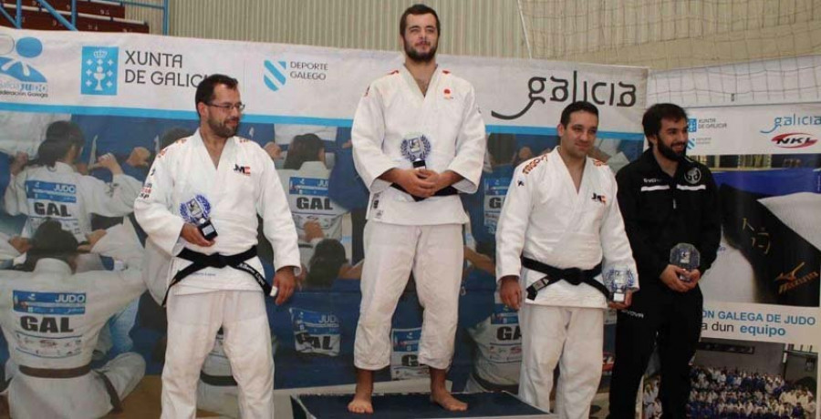 Dos títulos y cinco medallas coronan a los judokas locales