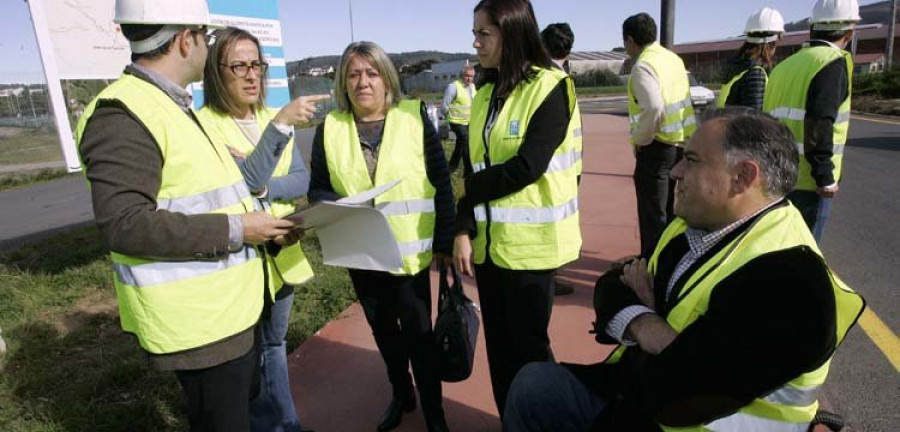 La Xunta finalizará en el próximo mes las obras de construcción de una nueva rotonda en la AC-861