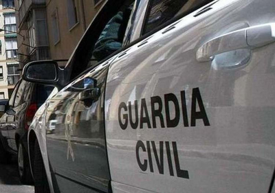 La Guardia Civil detiene a un hombre acusado de robar en el interior de un vehículo en As Pontes