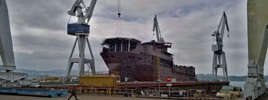 El comité de Navantia paraliza durante tres horas la obra del flotel