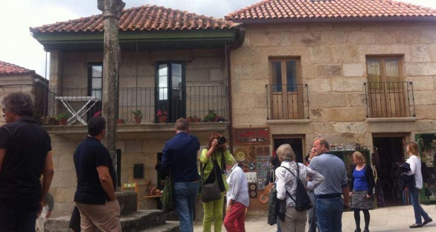 La Xunta mantiene el decreto de viviendas turísticas a la espera de recibir la demanda de Competencia