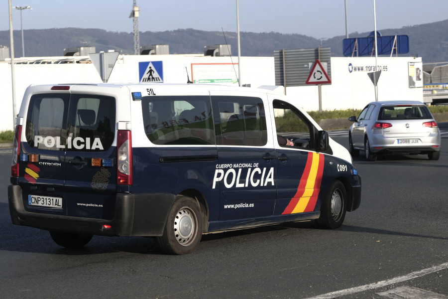 Un agente de Ferrol, primero de la Policía en Galicia que muere por Covid-19
