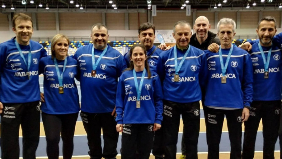 Cuatro medallas para los sub 16 del Ría en Ourense