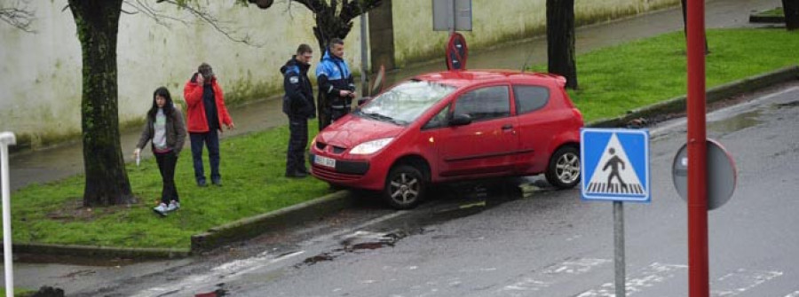 Los viales de Ferrol registraron dos accidentes de tráfico en el día de ayer