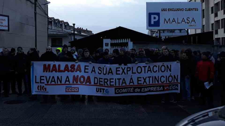 Toda la plantilla de Noa Madera secunda la jornada de huelga contra los cambios estratégicos de Malasa