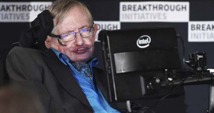 Stephen Hawking asegura que el destino final del hombre "está en el cosmos"