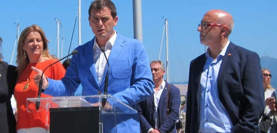 El exdiputado de Ciudadanos por A Coruña censura que Rivera eluda recibirlo en Galicia