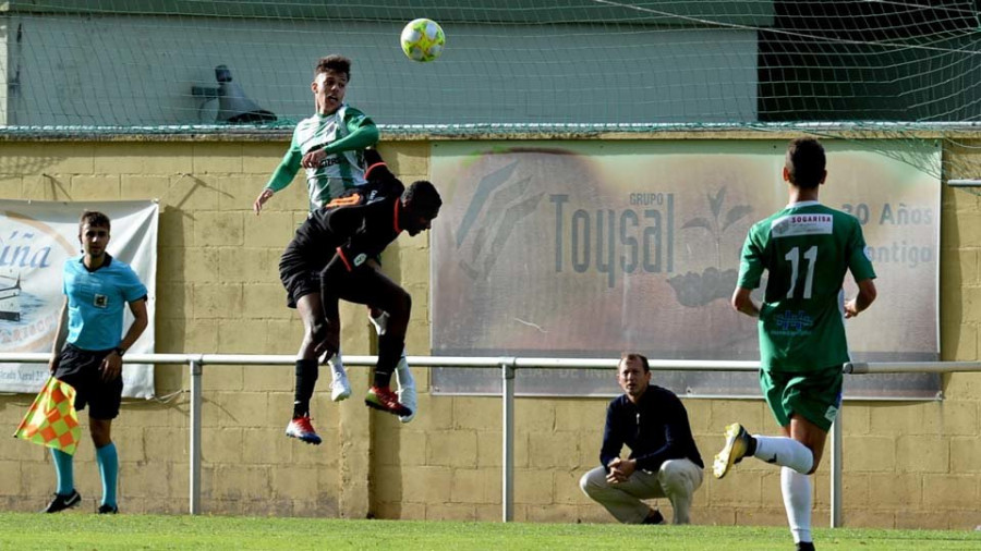 El Somozas logra el primer triunfo de la temporada