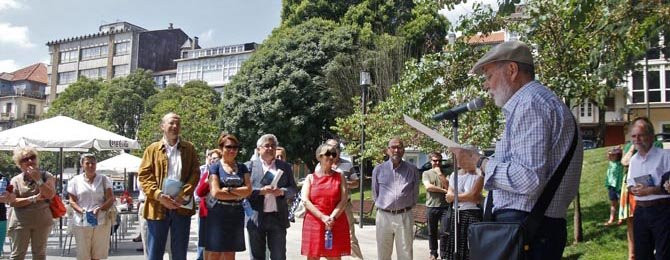 Ferrol recuerda a Torrente con  una ruta por los lugares de su vida