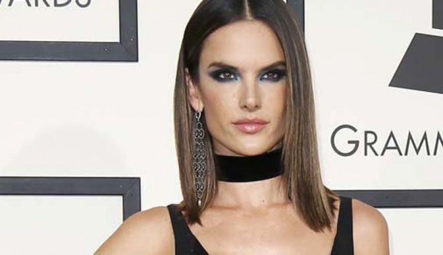 Anja quiere ser como su mamá Alessandra Ambrosio y lo hace bien