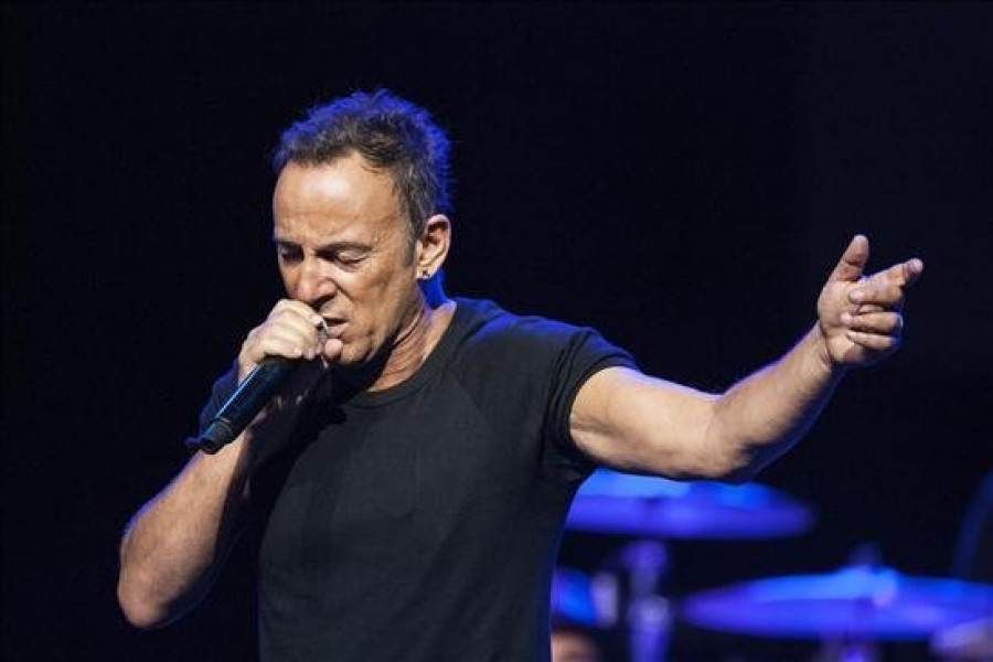 Bruce Springsteen se pasa a la moda de escribir cuentos