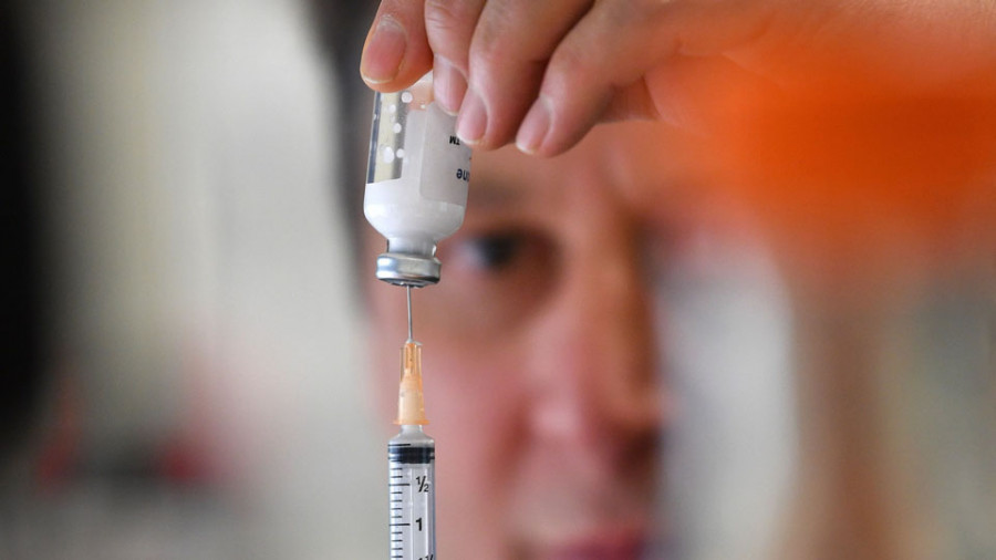 El auge de fármacos y posibles vacunas ilegales amenazan la salud