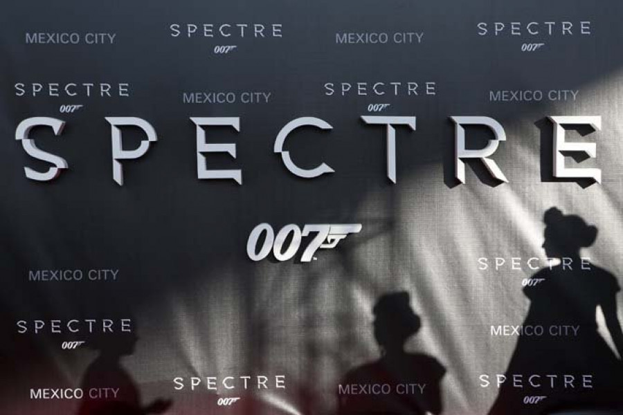 El coche de 'Spectre', última película de James Bond, se subasta para fines sociales