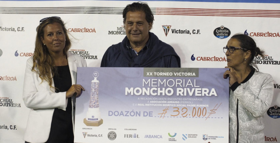 El Pontevedra se adjudicó el Memorial Moncho Rivera