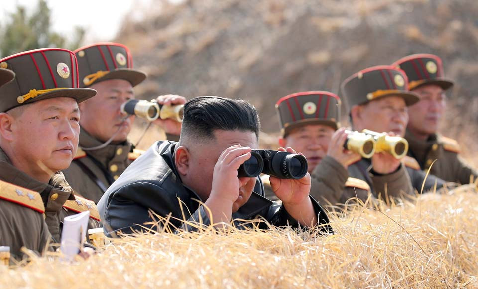 Corea del Norte lanza dos misiles de corto alcance en un nuevo ensayo balístico, el cuarto en un mes