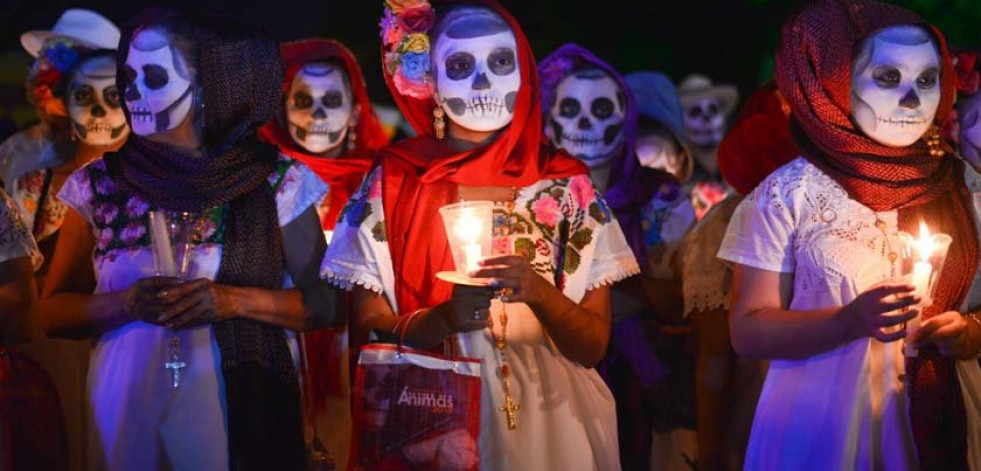 La cultura maya expone su vitalidad en la Fiesta de Difuntos