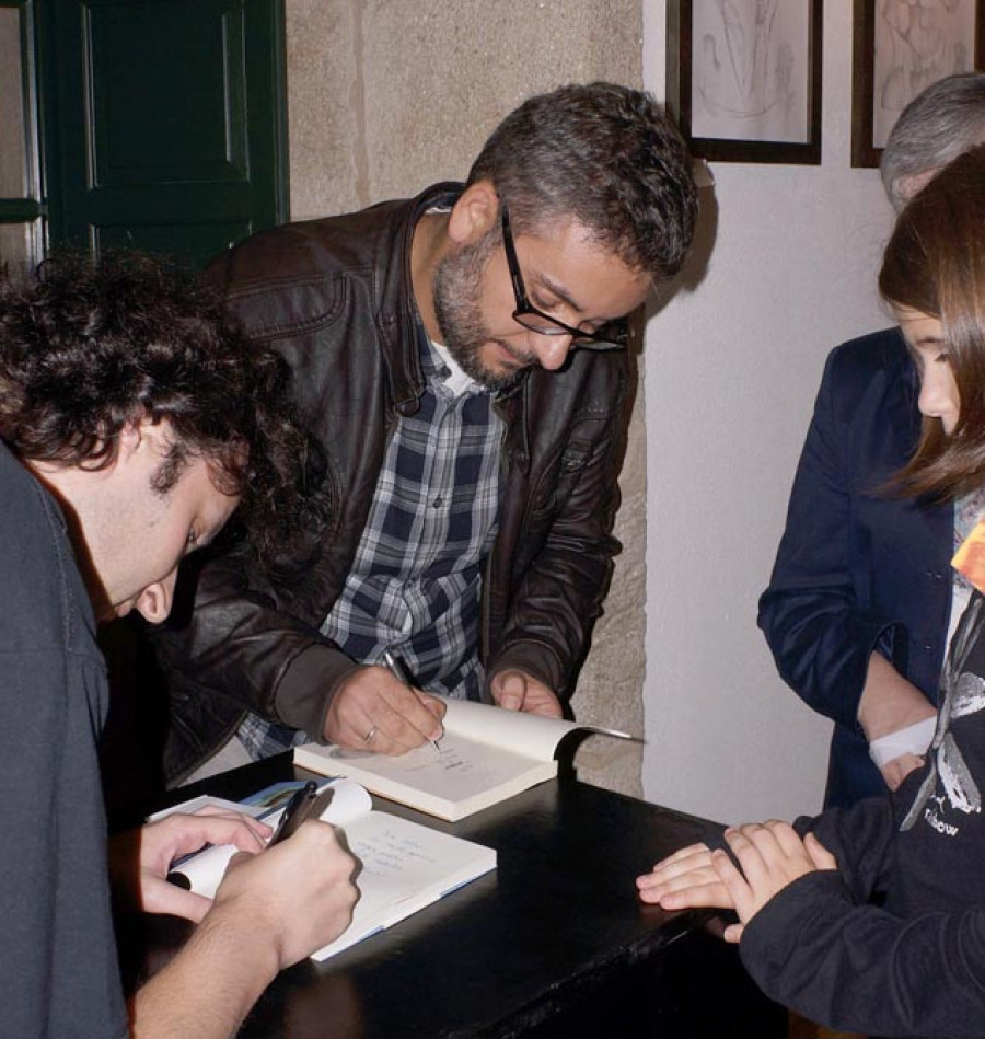 Antonio Fraga presentou  en Pontedeume o Premio Merlín de Edicións Xerais