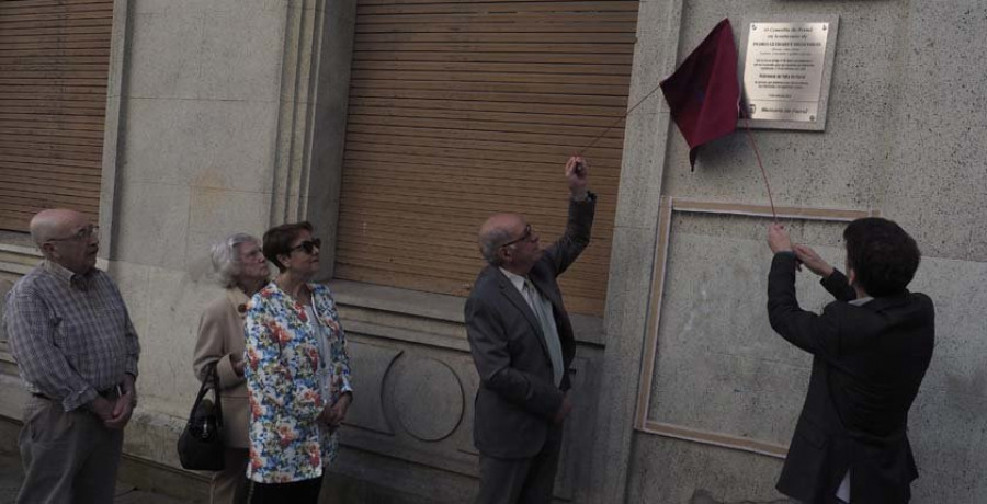 Ferrol rinde homenaje al escritor y político Pedro Guimarey, asesinado en 1936