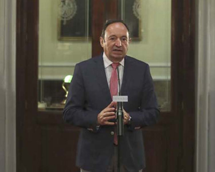 El Senado ofrece in extremis a Puidgemont participar en un “cara a cara” con el Gobierno