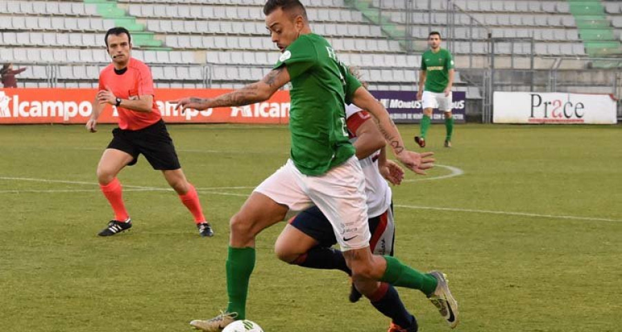 Dani Benítez todavía no está descartado para jugar el sábado