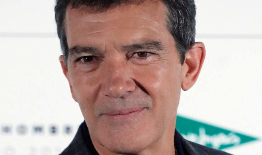 Banderas: “Almodóvar ha alcanzado la madurez con su última película”