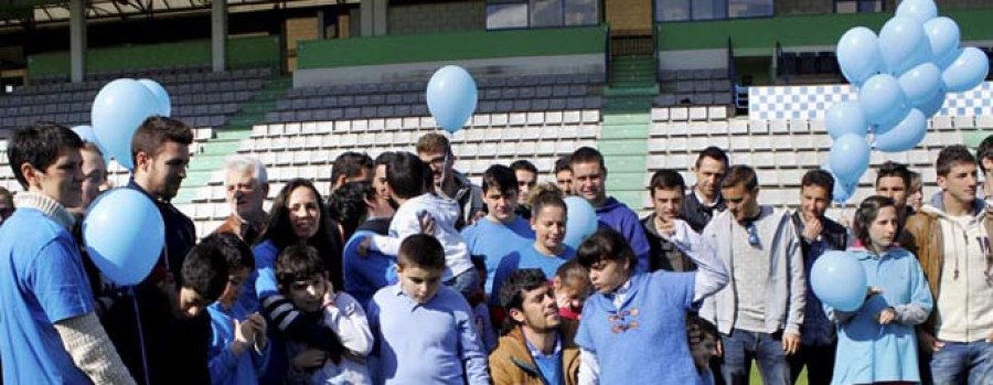 Globos azules y visita al Racing para hacer visible el autismo