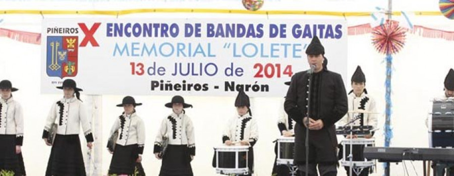 La AVV de Piñeiros recordó con música de gaitas la figura de Lolete