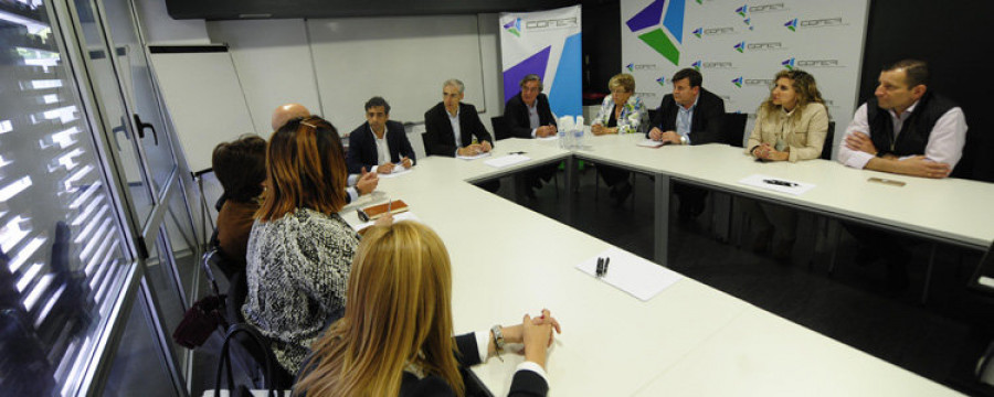 El PP reunió ayer a dos conselleiros y hoy trae a Feijóo a su mitin central