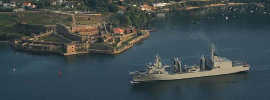 Seis buques participan en ejercicios navales en las rías de Ferrol y Ares