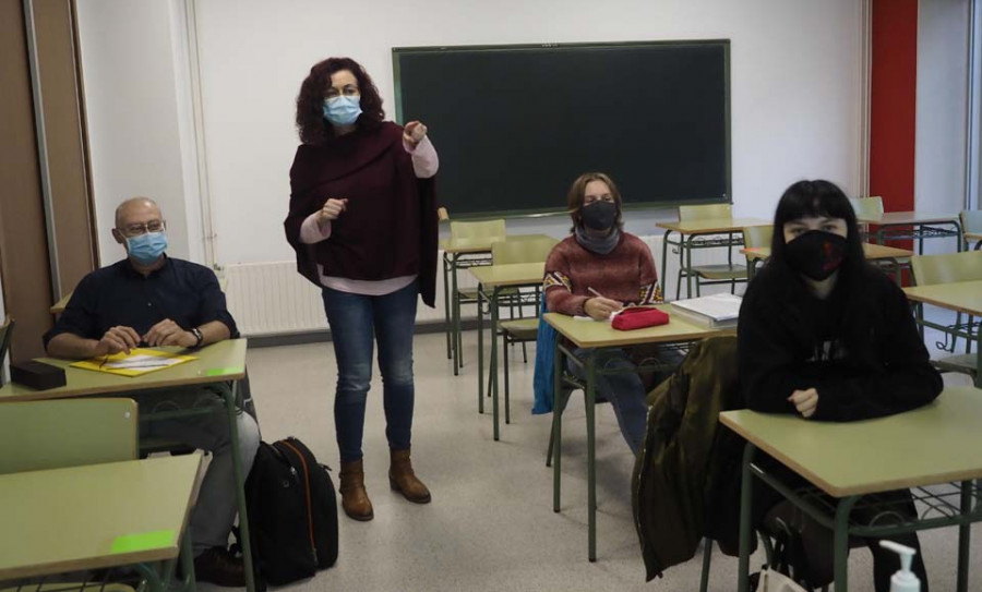 La Escuela de Idiomas inicia el nuevo curso con las novedades derivadas de la pandemia actual