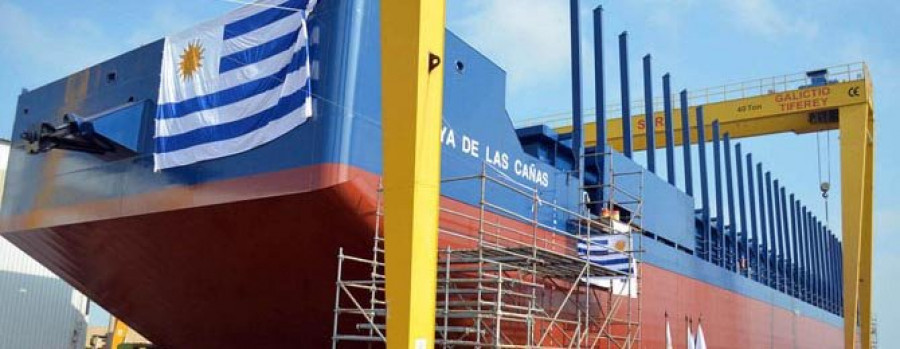 Galictio entrega la tercera y última de las barcazas construidas en Uruguay