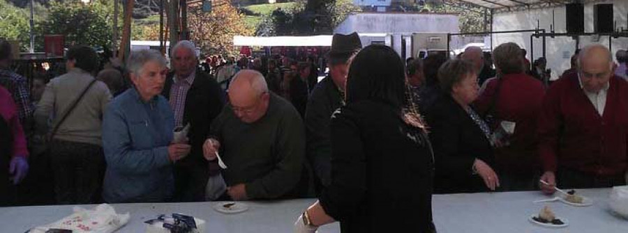 Gran afluencia de público en la feira de A Barqueira