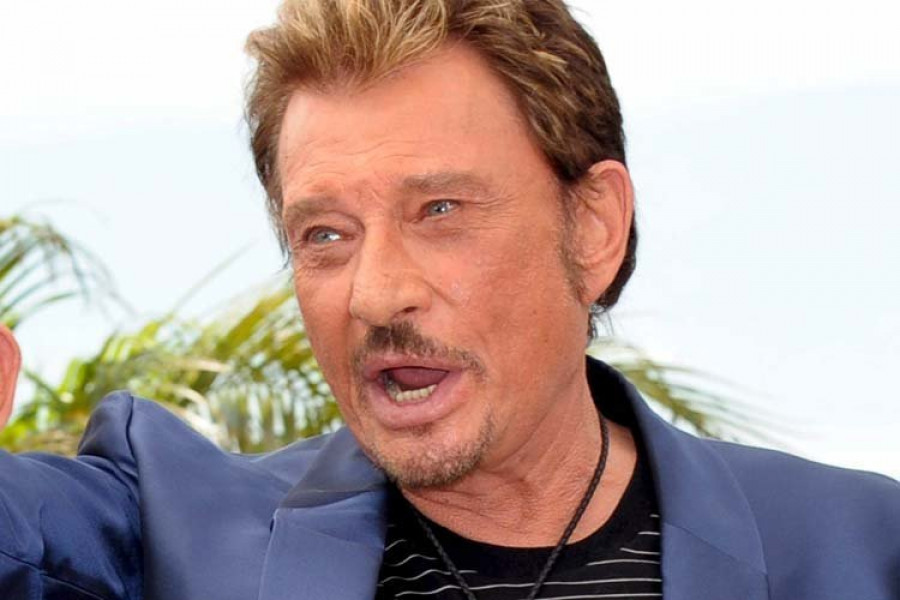 El rockero francés Johnny Hallyday abandona el hospital