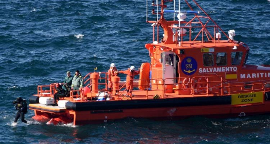 Hallan la chaqueta del pescador que desapareció cerca 
de Prioriño Chico