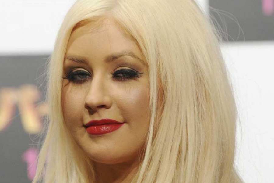 Christina Aguilera rendirá homenaje a Whitney Houston