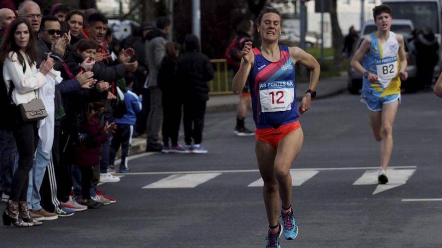 La aresana Paula Mayobre vuelve a “volar” en As Pontes