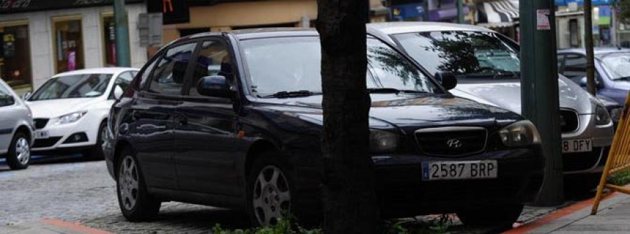 Más de 600 vecinos de A Magdalena se oponen a la nueva ordenanza sobre estacionamiento