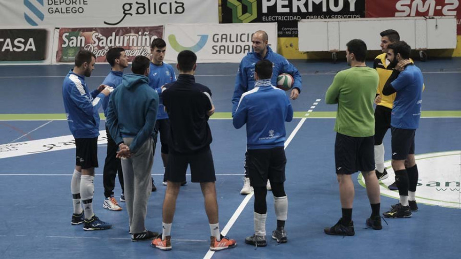 No hay lugar como el hogar para el grupo del Intasa San Sadurniño