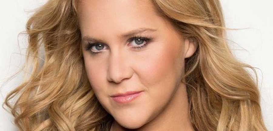Una intoxicación alimentaria obliga a ingresar a Amy Schumer