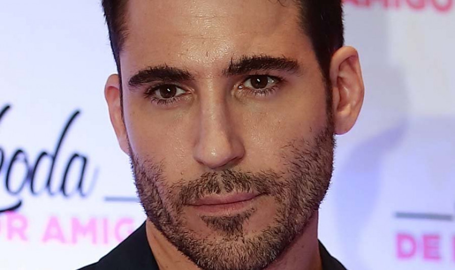 Miguel Ángel Silvestre protagoniza el nuevo videoclip de Jennifer López