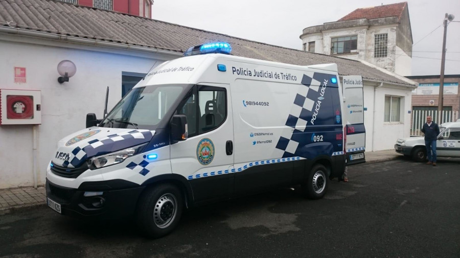 La Policía Local de Ferrol arresta a un joven por sustraer un bolso en una lavandería de Catabois